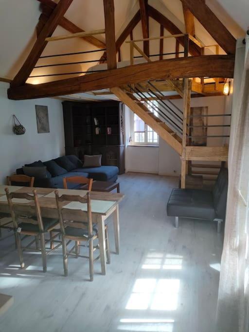 Le Ptit Loft Villa Brechamps Buitenkant foto